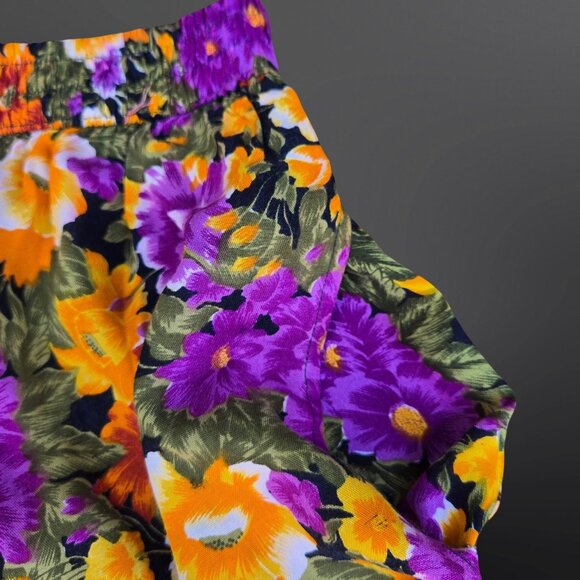 Vintage 80s Sleeveless Blouse Shorts Set Size M Bright Floral Waist tie Pockets - Picture 6 of 7